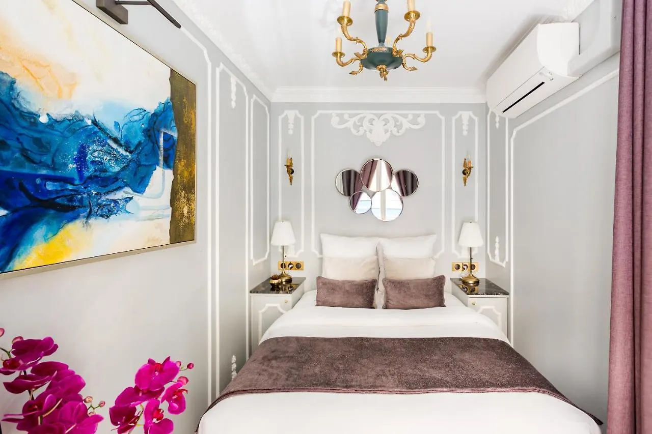Merveil - Luxury -champs Elysees-ponthieu Ii Apartman *